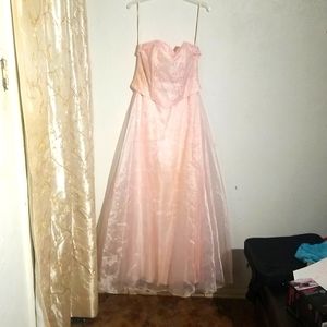 Pink embriodered dress with silver detail